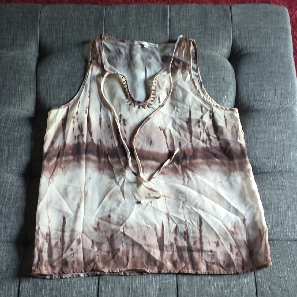 Violet & Claire Cream Tie Front Tank Top